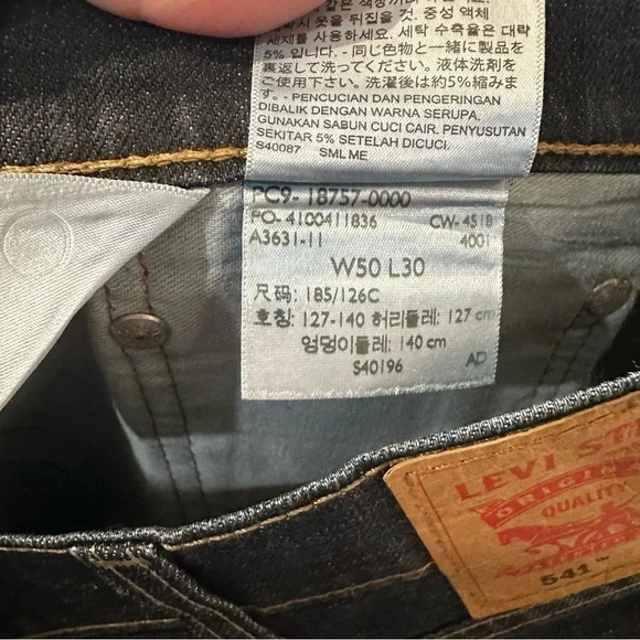 Levi's 541 Men's Dark Wash Denim Jeans Size W50 L30 GUC - Picture 6 of 8